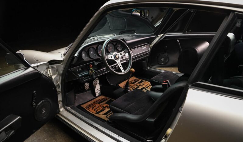 								1970 Porsche 911T Coupe 5-Speed full									