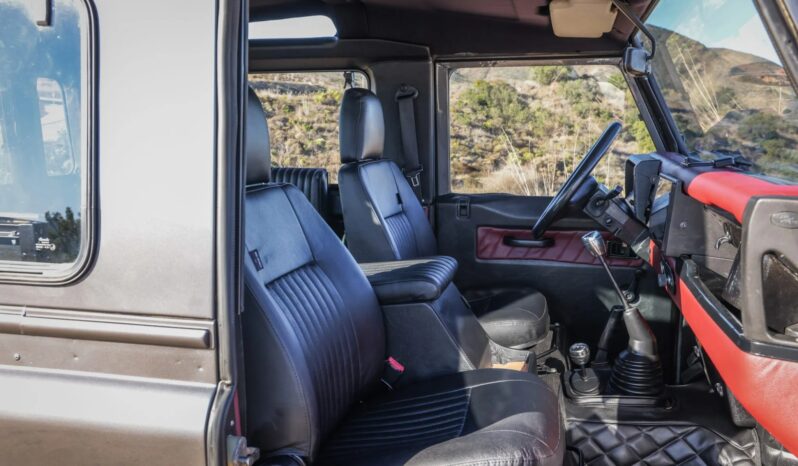 								1993 Land Rover Defender 90 200Tdi 5-Speed full									