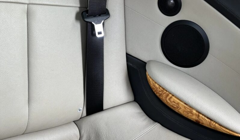 
								2006 BMW M6 Coupe full									