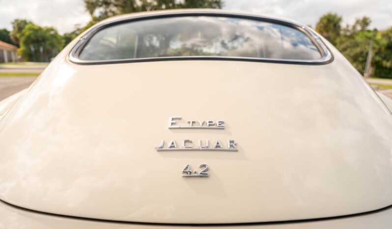 								1967 Jaguar XKE Series I 4.2 Coupe full									