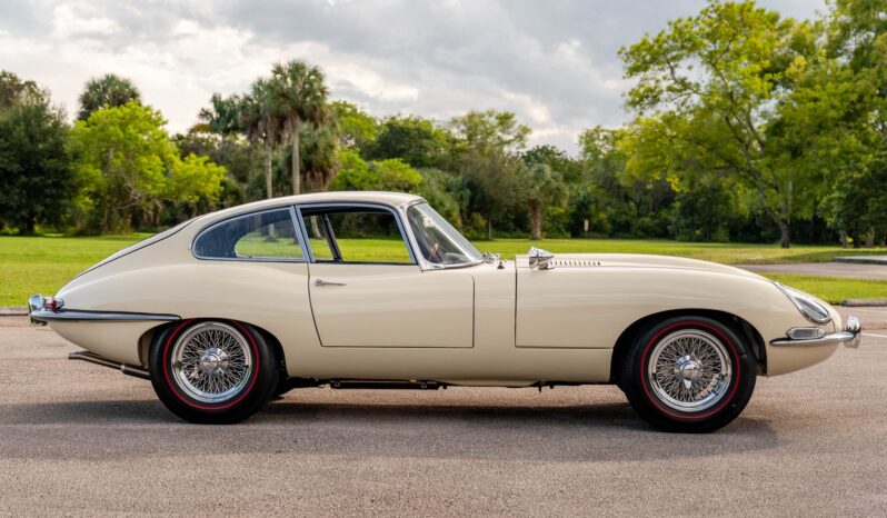 								1967 Jaguar XKE Series I 4.2 Coupe full									