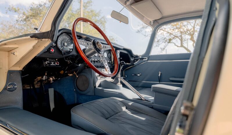 								1967 Jaguar XKE Series I 4.2 Coupe full									