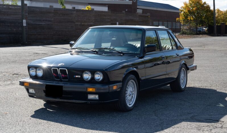 
								1988 BMW M5 full									