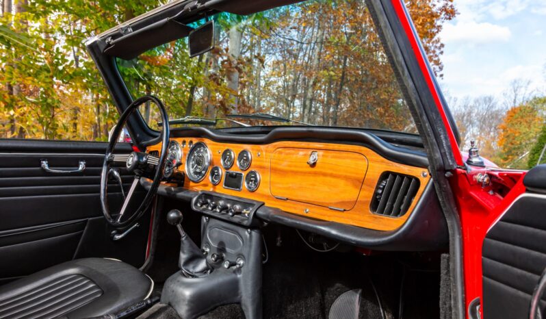 
								1965 Triumph TR4A IRS full									