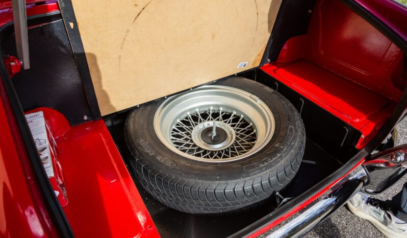 
								1965 Triumph TR4A IRS full									