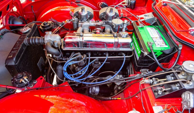 
								1965 Triumph TR4A IRS full									