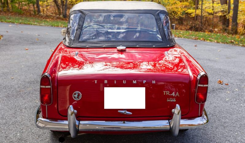 
								1965 Triumph TR4A IRS full									