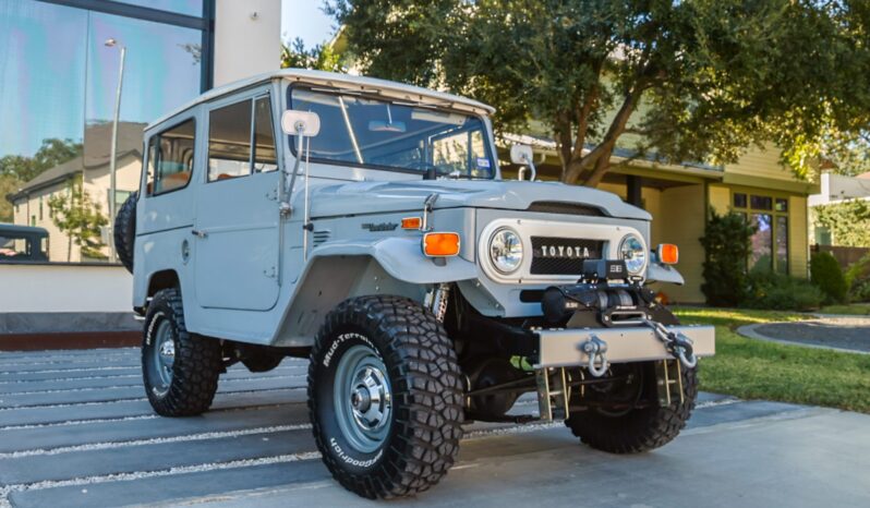 								1974 Toyota Land Cruiser FJ40 full									