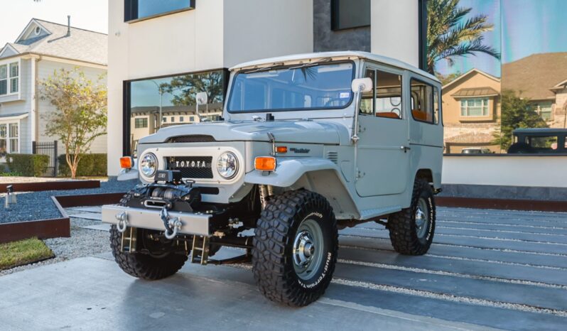 								1974 Toyota Land Cruiser FJ40 full									