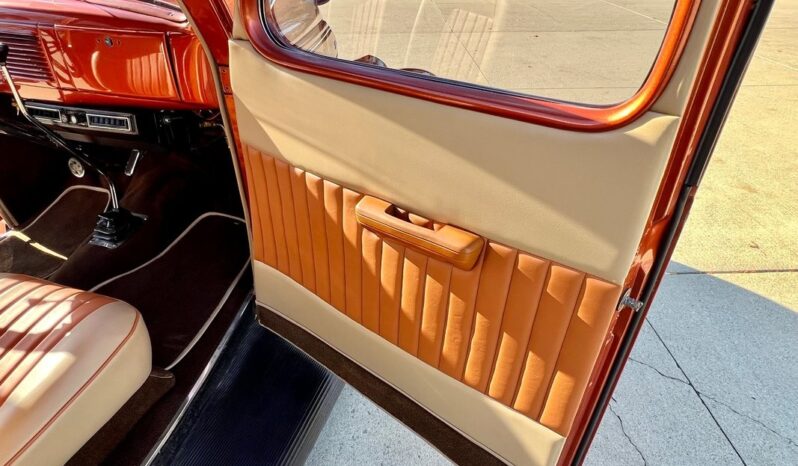 								1939 Ford Coupe Automatic full									