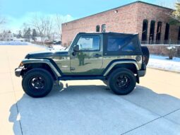 
										2009 Jeep Wrangler Sahara 3.8L full									