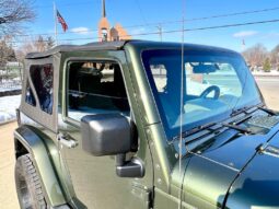 
										2009 Jeep Wrangler Sahara 3.8L full									
