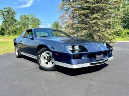 
										1984 Chevrolet Camaro Hatchback 5.0 full									