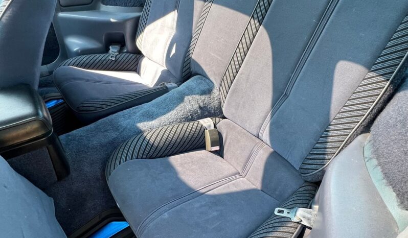 
								1984 Chevrolet Camaro Hatchback 5.0 full									