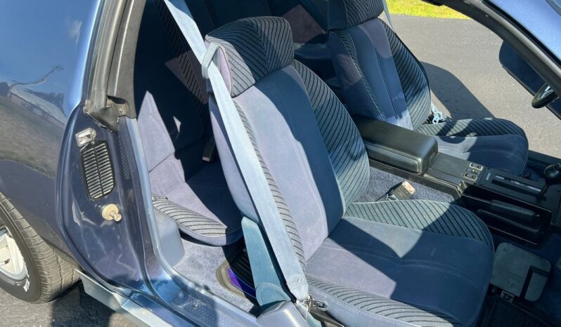 
								1984 Chevrolet Camaro Hatchback 5.0 full									