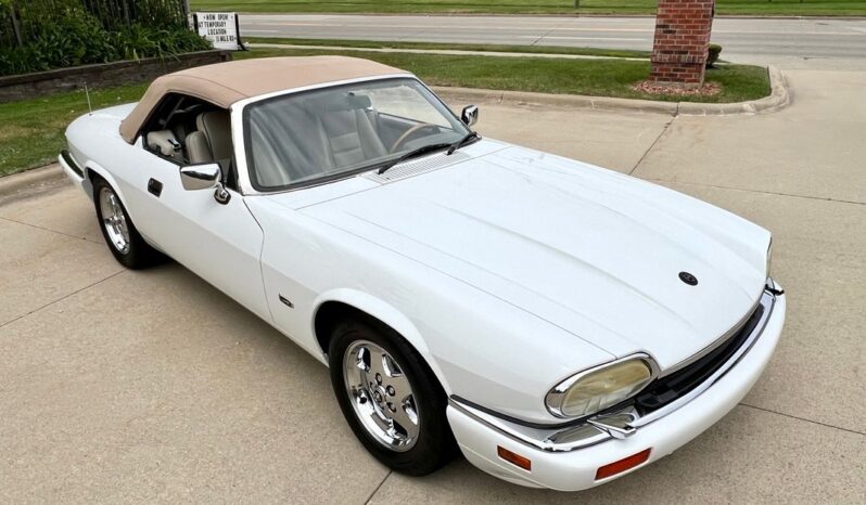 
								1996 Jaguar XJ6 Convertible 4.0 full									