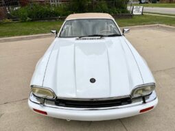 
										1996 Jaguar XJ6 Convertible 4.0 full									