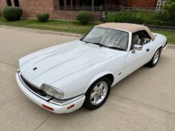 
										1996 Jaguar XJ6 Convertible 4.0 full									