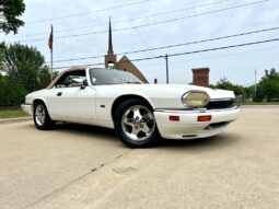 
										1996 Jaguar XJ6 Convertible 4.0 full									