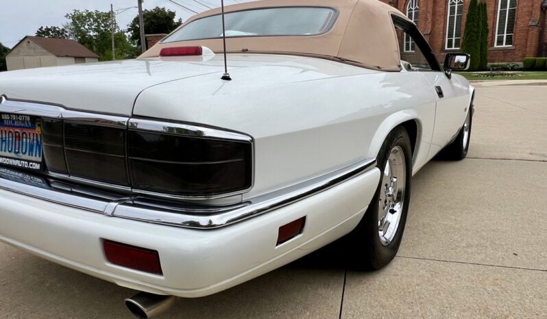 
								1996 Jaguar XJ6 Convertible 4.0 full									