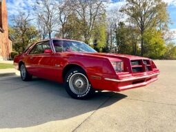 
										1980 Chrysler Cordoba LS 3.7L V6 Automatic full									