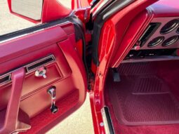 
										1980 Chrysler Cordoba LS 3.7L V6 Automatic full									