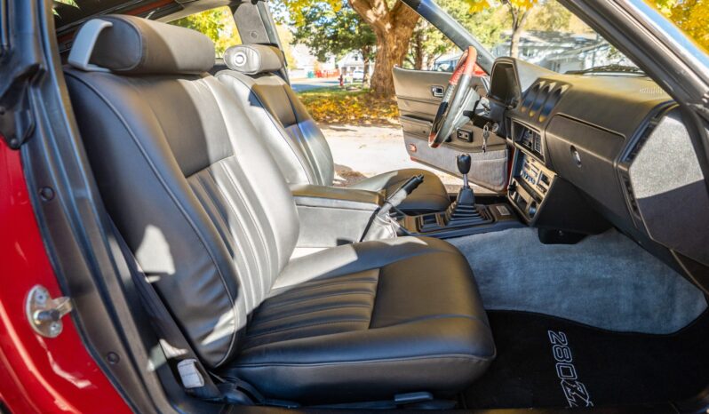 
								1982 Datsun 280ZX Turbo 5-Speed full									