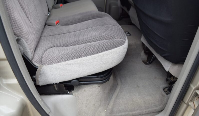 
								2004 Dodge Ram 2500 SLT Quad Cab 4×4 Cummins full									