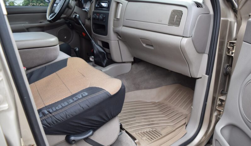 
								2004 Dodge Ram 2500 SLT Quad Cab 4×4 Cummins full									