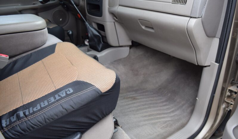 
								2004 Dodge Ram 2500 SLT Quad Cab 4×4 Cummins full									