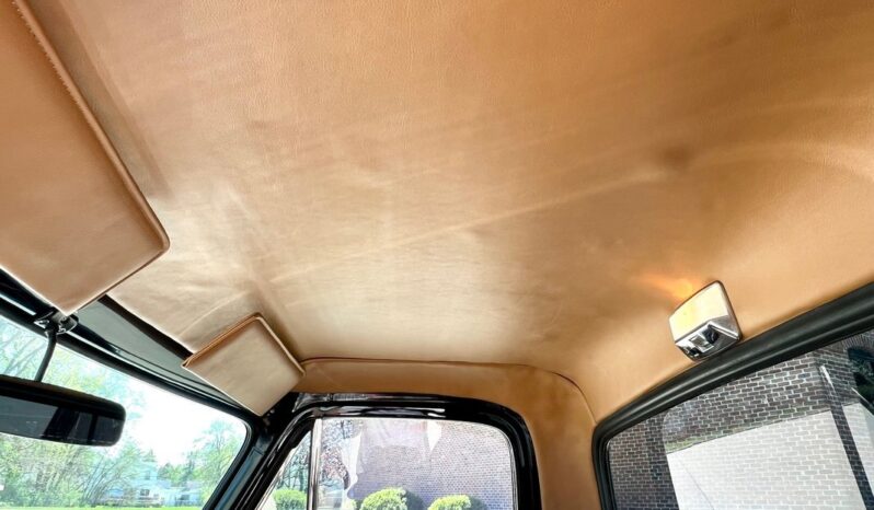 
								1955 Ford F-100 350CI full									