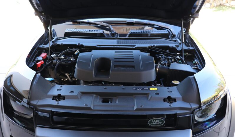 								2023 Land Rover Defender 130 Trophy Edition full									