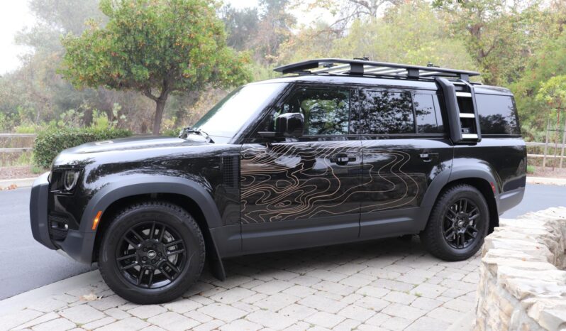 								2023 Land Rover Defender 130 Trophy Edition full									