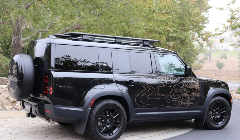 								2023 Land Rover Defender 130 Trophy Edition full									