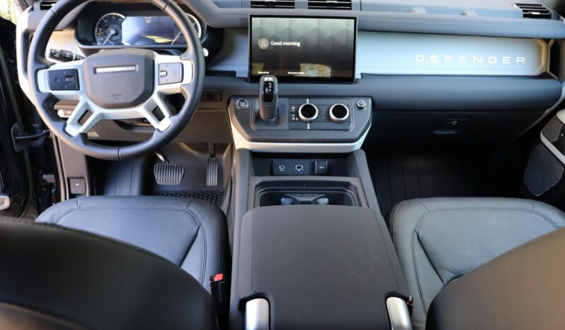 								2023 Land Rover Defender 130 Trophy Edition full									