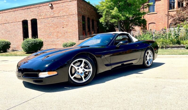								2001 Chevrolet Corvette Convertible 5.7L full									