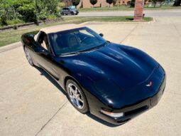 										2001 Chevrolet Corvette Convertible 5.7L full									