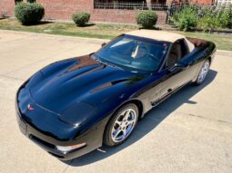										2001 Chevrolet Corvette Convertible 5.7L full									