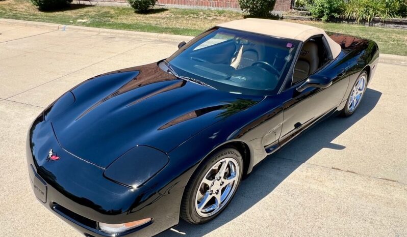 								2001 Chevrolet Corvette Convertible 5.7L full									