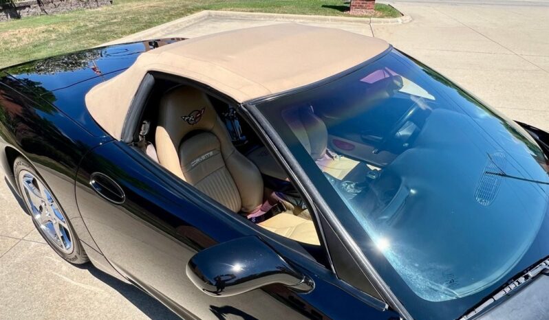 								2001 Chevrolet Corvette Convertible 5.7L full									