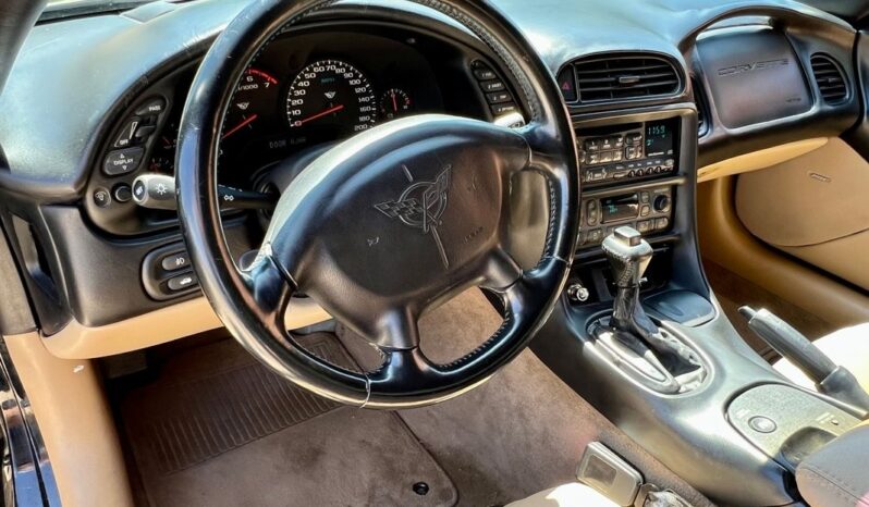 								2001 Chevrolet Corvette Convertible 5.7L full									