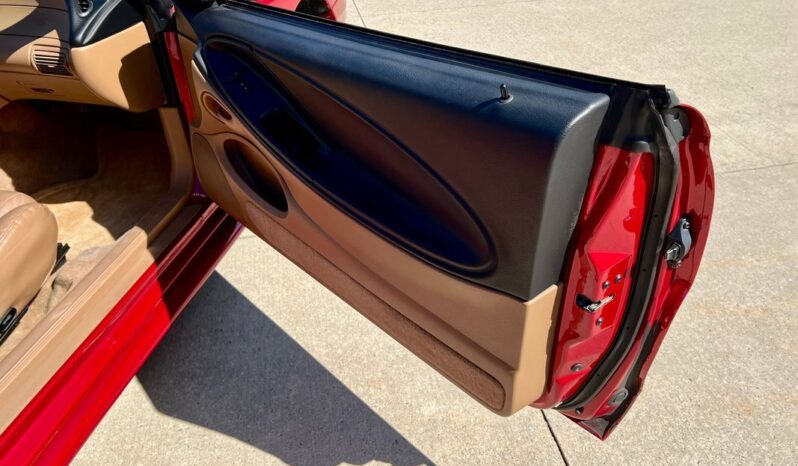 								1996 Ford Mustang Convertible 4.6 full									