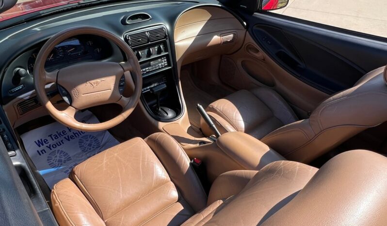 								1996 Ford Mustang Convertible 4.6 full									