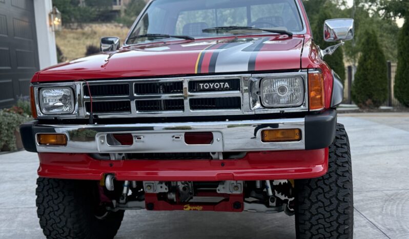 								1986 Toyota Pickup Turbo 4×4 5-Speed full									