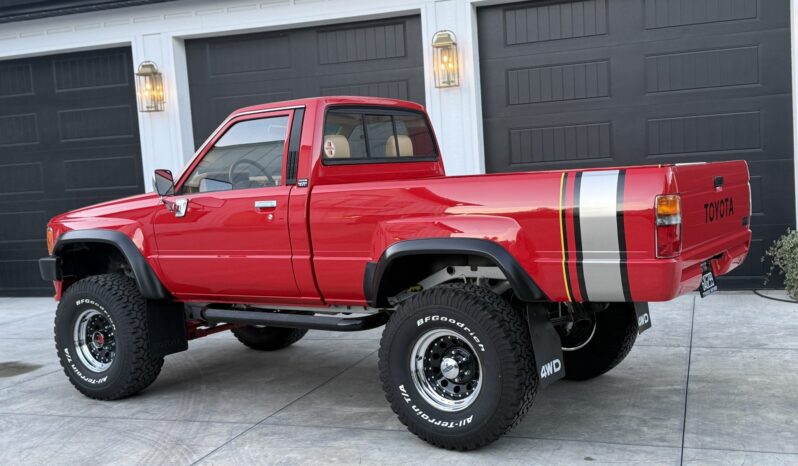 								1986 Toyota Pickup Turbo 4×4 5-Speed full									