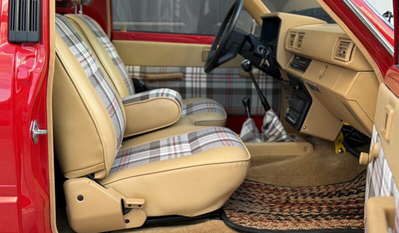 								1986 Toyota Pickup Turbo 4×4 5-Speed full									