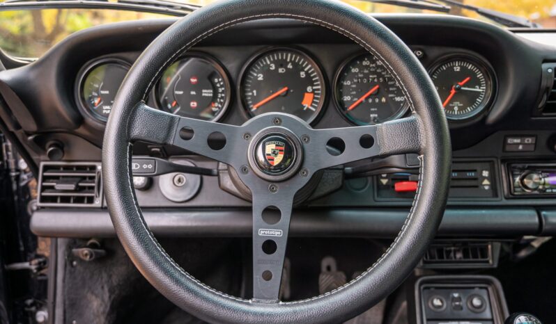 								1986 Porsche 911 Carrera Coupe full									