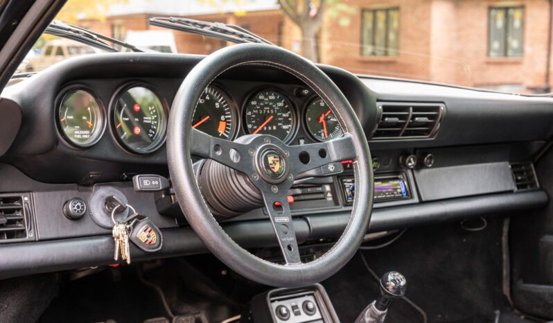 								1986 Porsche 911 Carrera Coupe full									