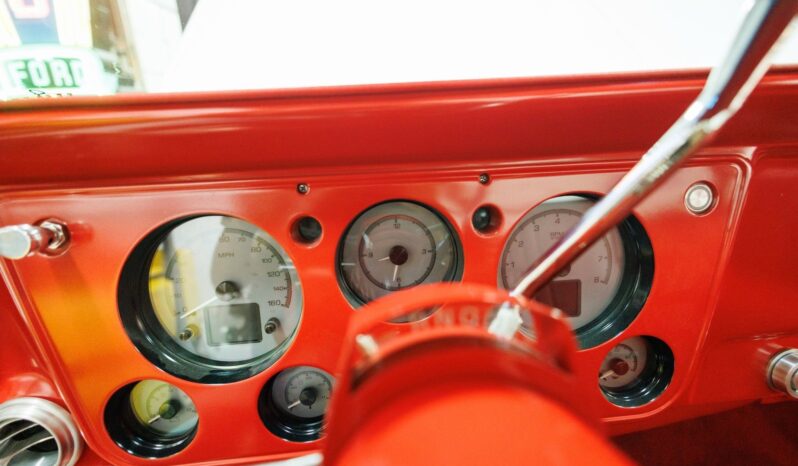 
								1967 Chevrolet C-10 LS3 Custom Restomod Pickup full									