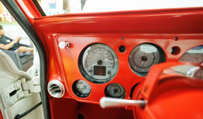 
								1967 Chevrolet C-10 LS3 Custom Restomod Pickup full									